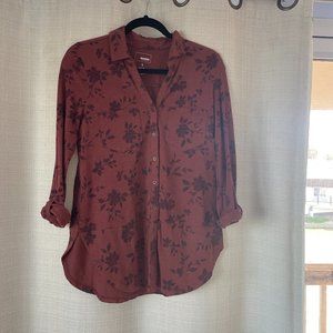 Classic Button Down Leave Motif w/Rollup Sleeves NWOT